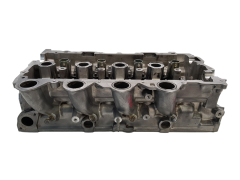 Zylinderkopf 9646352910 DV4T142-PC 1.4 HDI 16v 8HY Citroen C3 