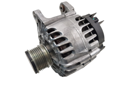 Lichtmaschine Generator 231007865R-A TG12C124 Valeo 1.5DCI Renault Dacia 0km 80