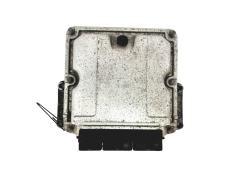 Steuergerät 0281010556 8200153946 8200095416 Renault Bosch 22431