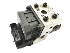 Abs-Pumpe Renault Scenic 1 Megane 1 7700423070 0273004331 Bosch Abs-Pumpe Renault Scenic 1 Megane 1 7700423070 0273004331 Bosch