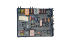 Sicherungskasten Relaiskasten VW Audi 1K0937124H 40462 Sicherungskasten Relaiskasten VW Audi 1K0937124H 40462