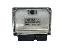 Steuergerät 038906019FF 0281010662 VW Bosch 51442