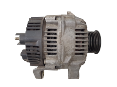 Lichtmaschine Generator Renault 7700857075 A11VI26 75A Valeo 1013