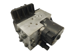 Abs-Pumpe ESP Mercedes W168 A0044310912 0265202461 Bosch 61621