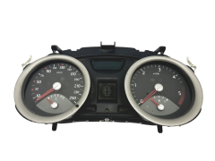 Tacho Kombiinstrument Renault Megane 2 8200399695 D 57513