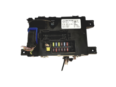 Sicherungskasten Relaiskasten Fiat 00517817590 28050017 Delphi 25707