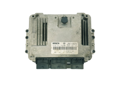 Steuergerät 0281011776 8200391966 8200386508 Renault Bosch 33754