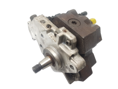 Einspritzpumpe 0445010075 8200108225 1.9 DCI Bosch Renault 1160 Einspritzpumpe 0445010075 8200108225 1.9 DCI Bosch Renault 1160