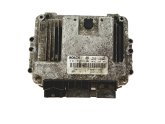 Steuergerät 0281011723 8200311539 8200376187 Renault Bosch 27911