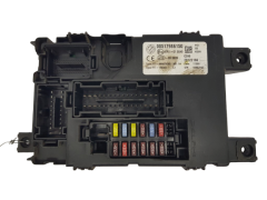 Sicherungskasten Relaiskasten Fiat 00517986150 28122166 Delphi 19957 Sicherungskasten Relaiskasten Fiat 00517986150 28122166 Delphi 19957