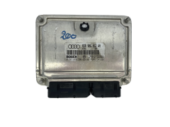 Steuergerät Audi 038906012AH 0281010200 Bosch 53098