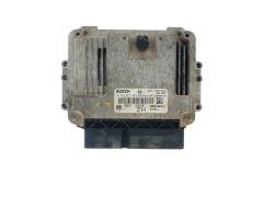 Steuergerät Opel 0281011943 55556829 8973785711 Bosch 41266