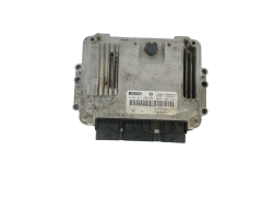 Steuergerät 0281011890 8200091517 8200402578 Renault Bosch 39539