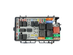 Sicherungskasten Relaiskasten 13217394 EH Opel GM 35045 Sicherungskasten Relaiskasten 13217394 EH Opel GM 35045