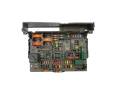 Sicherungskasten Relaiskasten BMW 9119444-03 B010110600 35090 Sicherungskasten Relaiskasten BMW 9119444-03 B010110600 35090