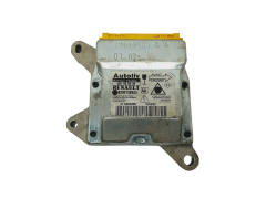 Steuergerät 8200138953 601958500 Renault Autoliv