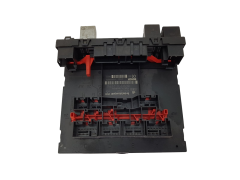 Steuergerät 8P0907279A F005V00219 Audi Bosch