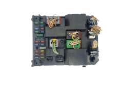 Steuergerät BSI 9651197380 9651196680 PSA Valeo 40148 Steuergerät BSI 9651197380 9651196680 PSA Valeo 40148