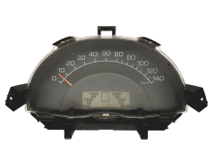 Tacho Kombiinstrument Smart Fortwo 0010124V001 110008872011 30042