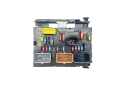 Steuergerät PSA L10-00 9661086980 Delphi 44474 Steuergerät PSA L10-00 9661086980 Delphi 44474