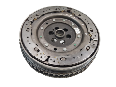 Schwungrad Automat 123101804R LUK 1.3 TCe Dacia Renault Scenic 4 4000 km Schwungrad Automat 123101804R LUK 1.3 TCe Dacia Renault Scenic 4 4000 km