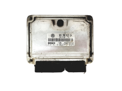 Steuergerät 045906019CA 0281012195 VW Bosch 26111