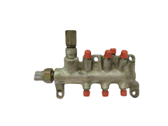Einspritzleiste Kraftstoffverteiler 7701474017 7701052799 Denso 3.0DCI Espace 4