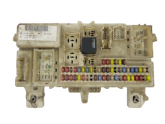 Sicherungskasten Relaiskasten Ford 4M5T14A073CG Sicherungskasten Relaiskasten Ford 4M5T14A073CG