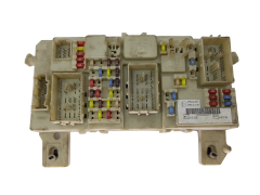 Sicherungskasten Relaiskasten Ford 7M5T-14A073-CC 519242127 Sicherungskasten Relaiskasten Ford 7M5T-14A073-CC 519242127