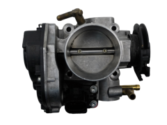 Drosselklappe 06A133066E 408.236/111/007 VW Skoda 2.0