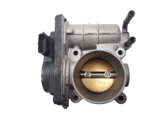 Drosselklappe Nissan RME50-11 SERA526-01 Hitachi