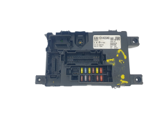 Sicherungskasten Relaiskasten 13142240 JM 28084930 Opel GM 40231 Sicherungskasten Relaiskasten 13142240 JM 28084930 Opel GM 40231