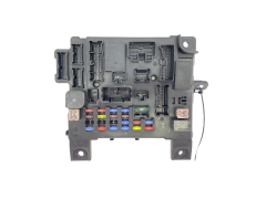 Sicherungskasten Relaiskasten 8637A647 582F11F03 L8637-003A Mitsubishi 59302