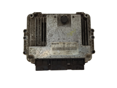 Steuergerät 0281012770 8200527713 8200631577 Renault Bosch 16155