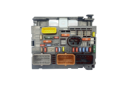 Steuergerät BSM-R02-00 9675877980 PSA Delphi 40404 Steuergerät BSM-R02-00 9675877980 PSA Delphi 40404