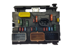 Steuergerät BSM-L10-00 9661086980 PSA Delphi 1724 Steuergerät BSM-L10-00 9661086980 PSA Delphi 1724