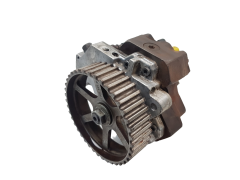 Einspritzpumpe 0445010075 8200108225 1.9 DCI Bosch Renault 1093