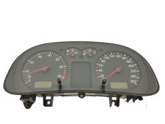 Tacho Kombiinstrument VW Golf MK4 1J0920805B 0263628001 26384