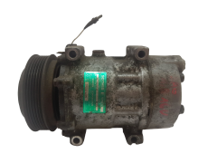 Kompressor Klimaanlage Klimakompressor 7700111289 SD7H15 8074 Renault Laguna I Kompressor Klimaanlage Klimakompressor 7700111289 SD7H15 8074 Renault Laguna I