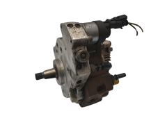 Einspritzpumpe 0445010075 8200108225 1.9 DCI Bosch Renault S2