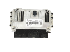 Steuergerät 237107788R 0261S15019 Renault  Bosch 28497