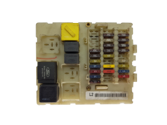 Sicherungskasten Relaiskasten Ford 98AG14A073AH 518234901 18934 Sicherungskasten Relaiskasten Ford 98AG14A073AH 518234901 18934