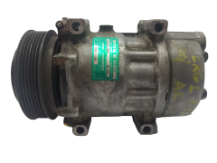 Kompressor Klimaanlage 7700111289 SD7H15 8074A Renault Laguna I Sanden 6941 Kompressor Klimaanlage 7700111289 SD7H15 8074A Renault Laguna I Sanden 6941