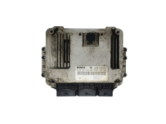 Steuergerät 0281013907 8200705747 8200705748 Renault Bosch 42359