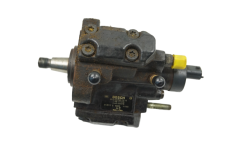Einspritzpumpe 7700111010 0445010018 Renault 1.9 DCI 0281002483 Bosch