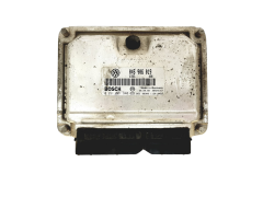 Steuergerät 045906019 0281001940 VW Bosch 30199