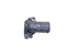 Wasserflansch 8200266950 1.2 Renault Dacia 