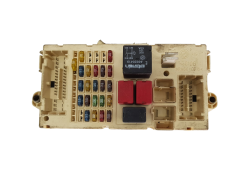 Sicherungskasten Relaiskasten Alfa Romeo 51711428 NPL 46558758 501208570100 372