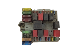 Sicherungskasten Relaiskasten 51724394 0051724394057657 Alfa Romeo Delphi Sicherungskasten Relaiskasten 51724394 0051724394057657 Alfa Romeo Delphi