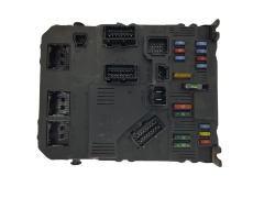 Steuergerät BSI E02-00 9657999780 S118085220F PSA Siemens 2147 Steuergerät BSI E02-00 9657999780 S118085220F PSA Siemens 2147